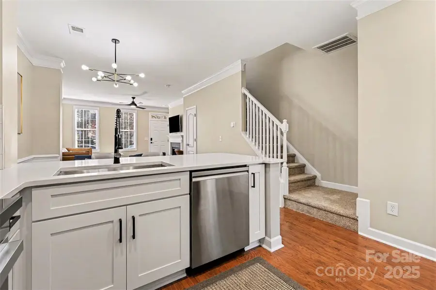 9813 Longstone Lane, Charlotte, NC 28277 - Image #2