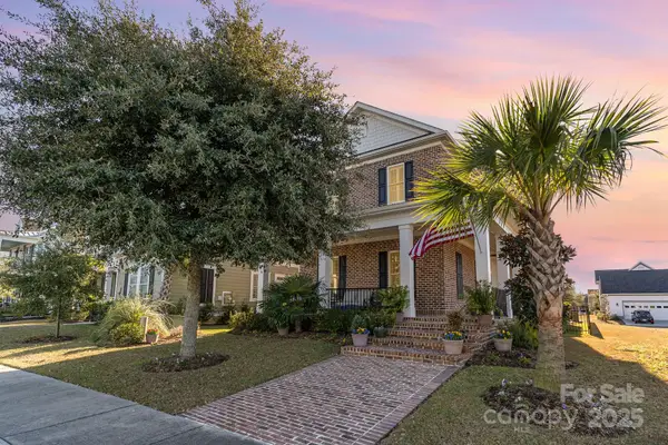 752 Crystal Water Way, Myrtle Beach, SC 29579