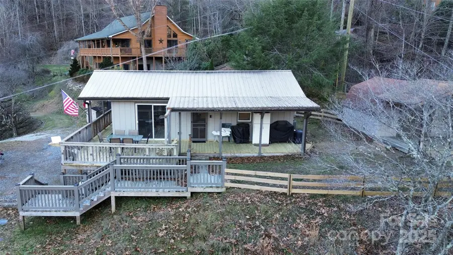 82 Zeb Brendle Road, Bryson City, NC 28713 - Image #2