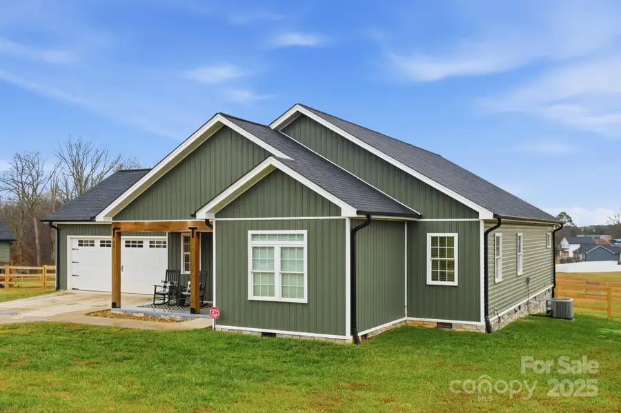 88 Pine Tree Road, Taylorsville, NC 28681 - Image #2