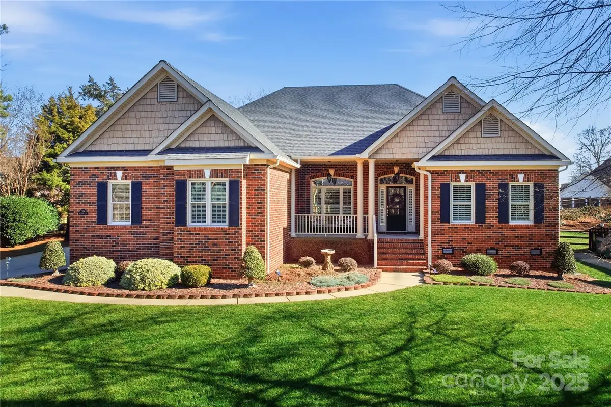 506 Ballymote Court, Matthews, NC 28104 - Image #1