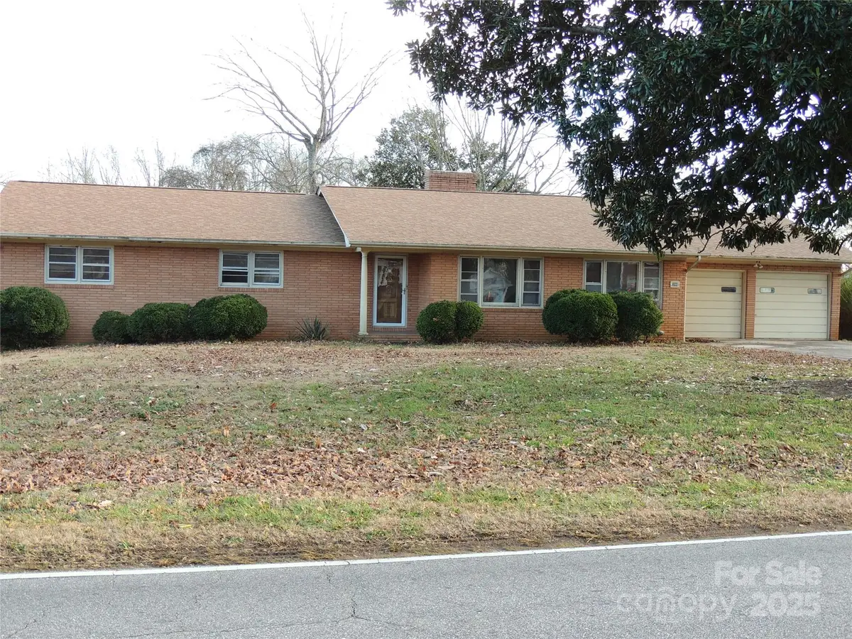 286 Main Street N, Mooresboro, NC 28114 - Image #1