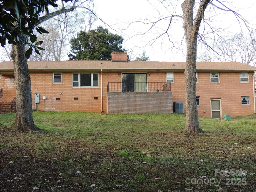 286 Main Street N, Mooresboro, NC 28114 - Image #3