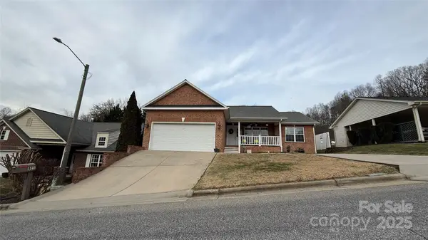 1140 Stephenson Court, Lenoir, NC 28645