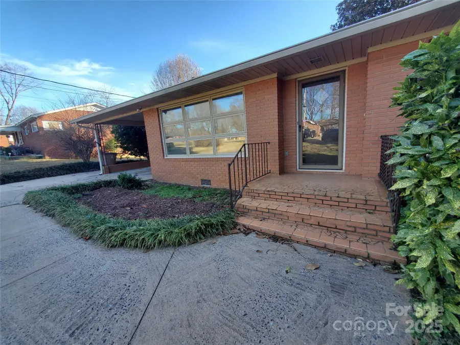 1303 Hunt Street, Shelby, NC 28152 - Image #2