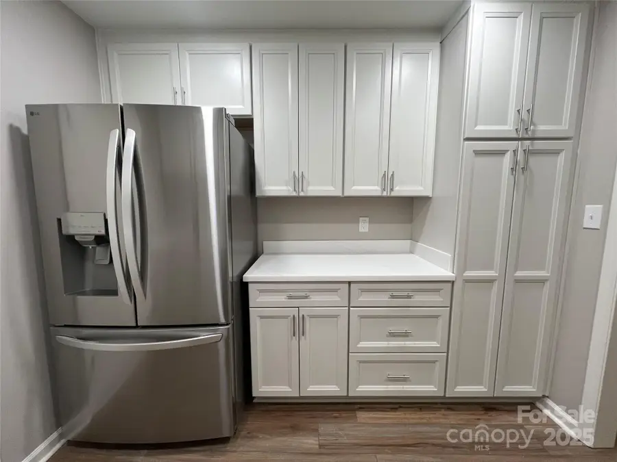 4739 Hedgemore Drive #T, Charlotte, NC 28209 - Image #3