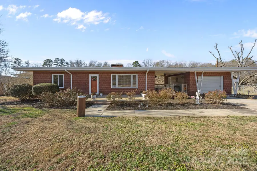 114 Valley Drive, Badin, NC 28009 - Image #3