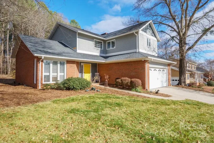 115 31st Avenue Court Ne, Hickory, NC 28601 - Image #2