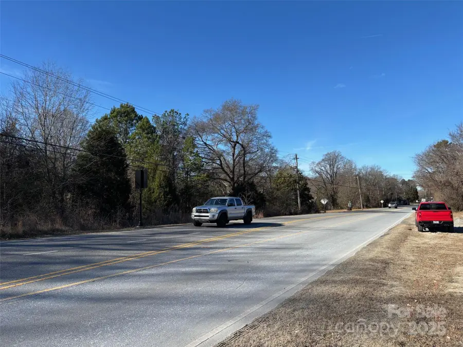 2015 Mountain Island Highway, Mount Holly, NC 28120 - Image #3