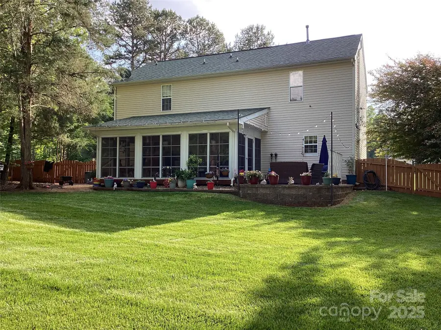 9106 Dogwood Ridge Drive, Charlotte, NC 28227 - Image #3