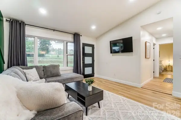 7172 Old Plank Road, Stanley, NC 28164