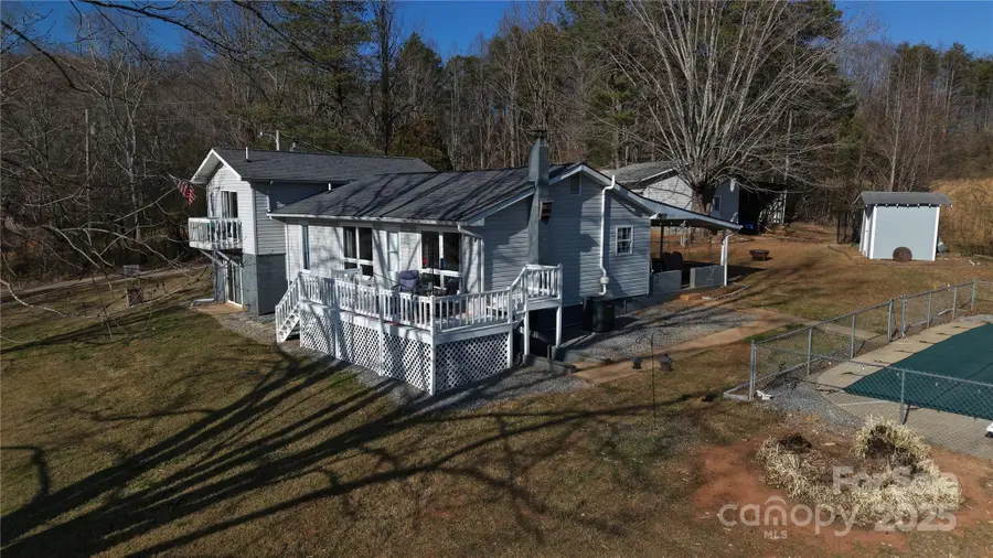 530 Toney Road, Marion, NC 28752 - Image #3