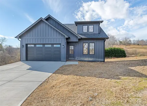 40 Firefly Ridge Trail, Alexander, NC 28701