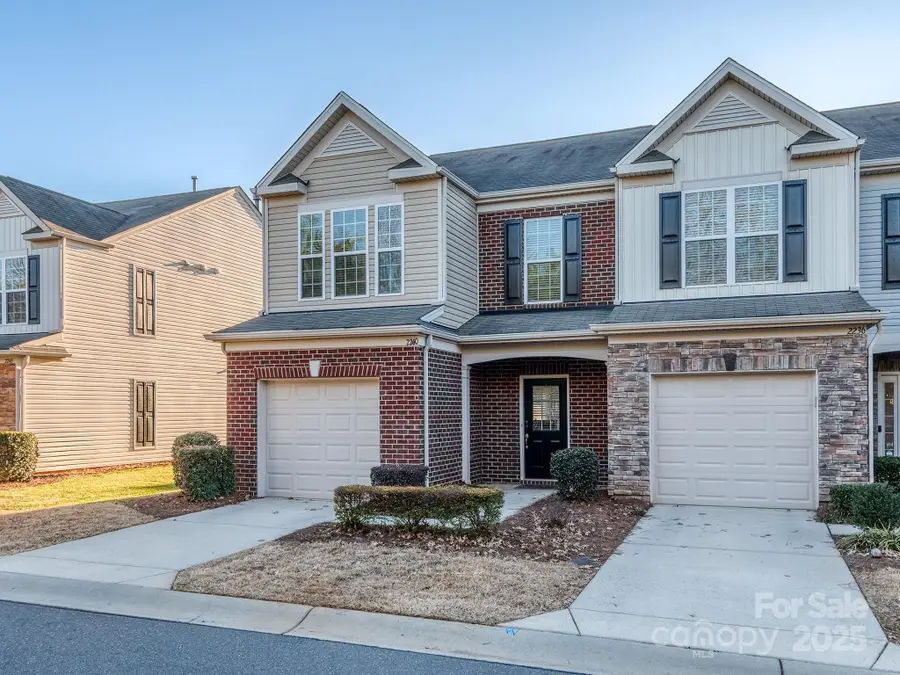 2240 Kensington Station Parkway, Charlotte, NC 28210 - Image #2