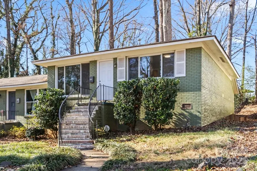 1706 Herrin Avenue, Charlotte, NC 28205 - Image #2