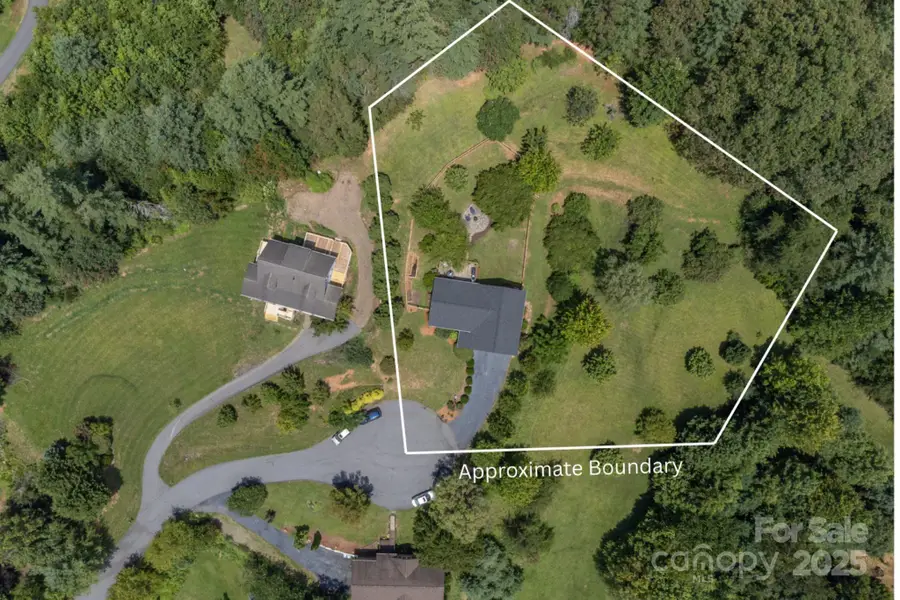 142 Ridge Brook Drive, Weaverville, NC 28787 - Image #2