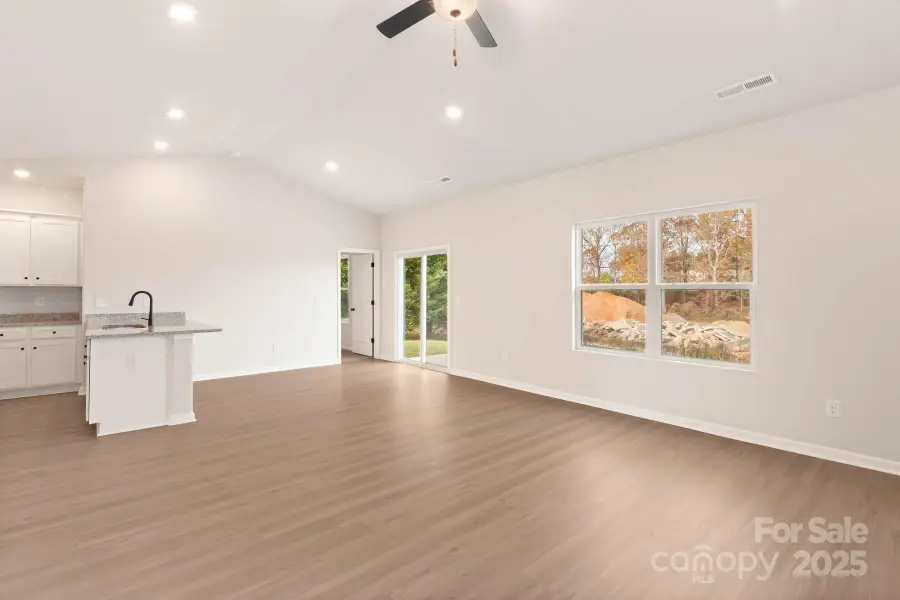 3346 Yorkshire Drive, Gastonia, NC 28052 - Image #2