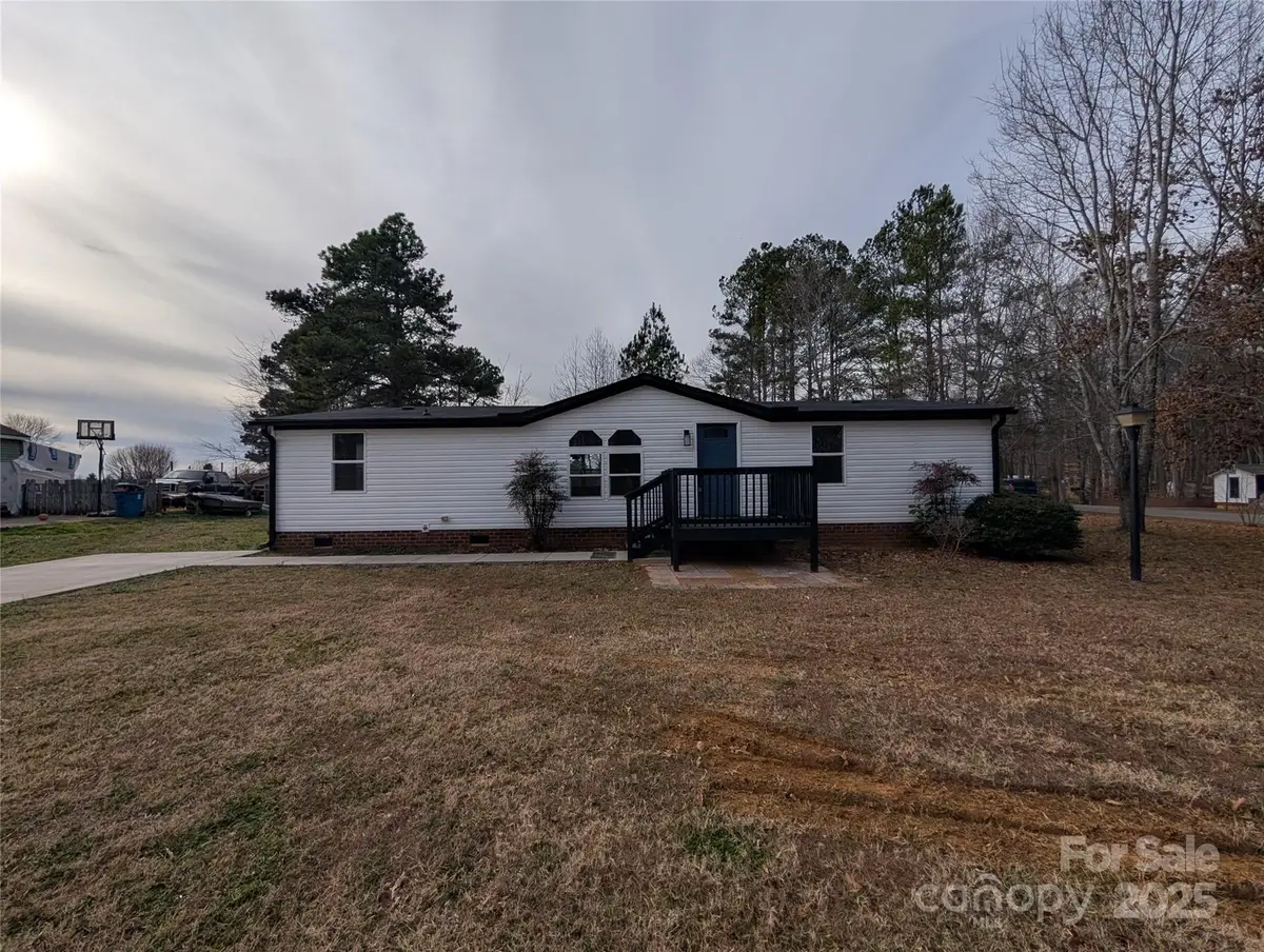 340 Freedom Drive, Salisbury, NC 28147 - Image #1