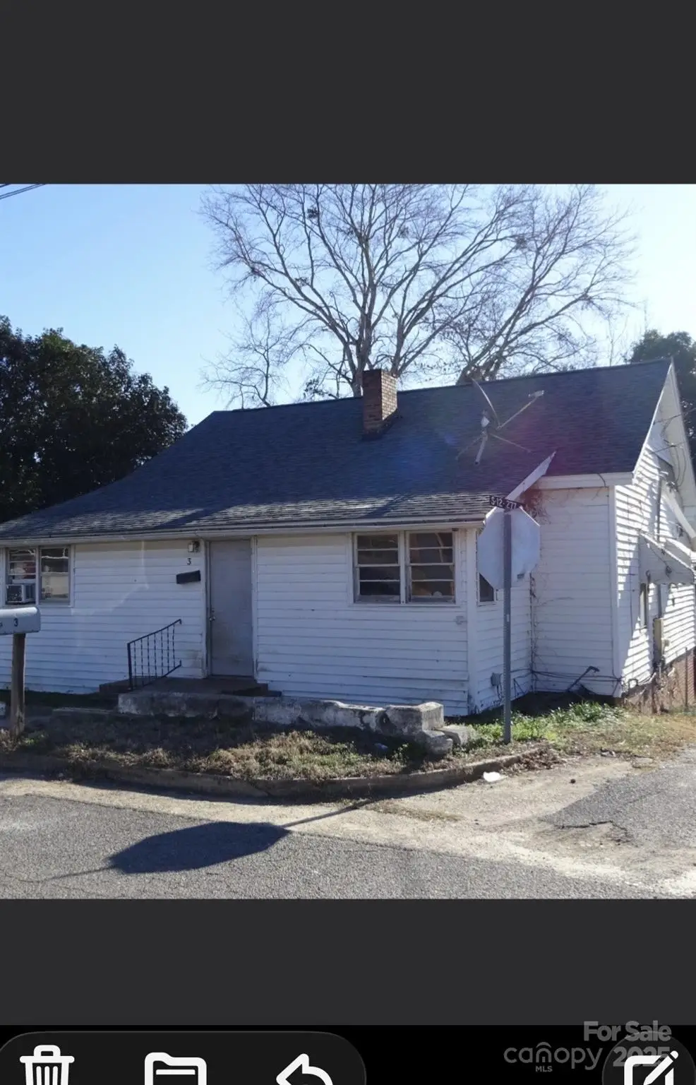 3 Circle Street, Great Falls, SC 29055 - Image #1