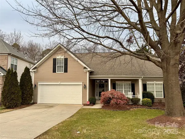 2316 Elendil Lane, Charlotte, NC 28269