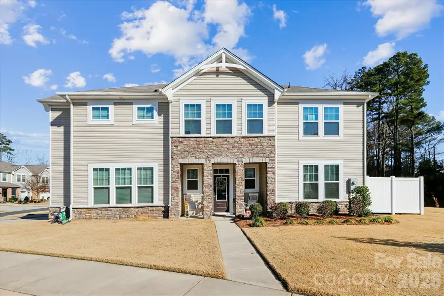 1304 Southern Sugar Drive, Charlotte, NC 28262 - Image #3