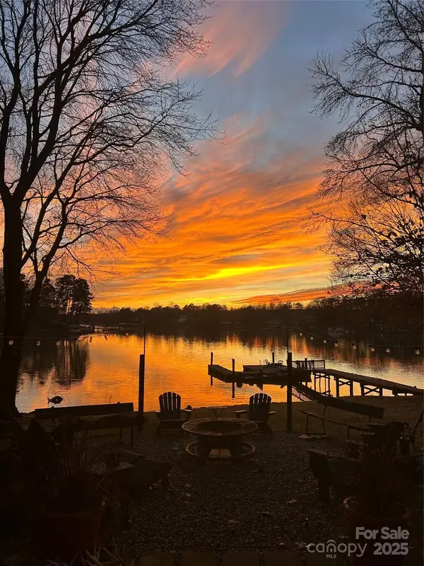 122 Lily Pad Loop, Troutman, NC 28166