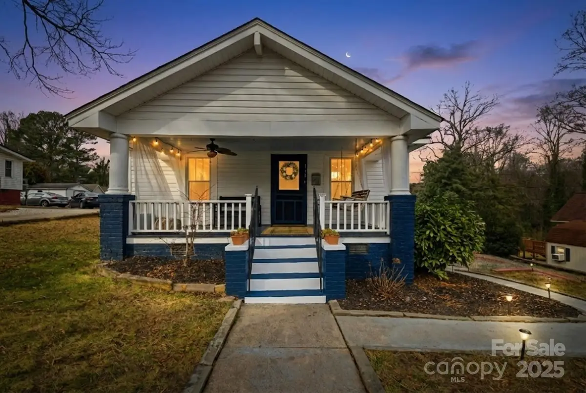 318 N Academy Street, Mooresville, NC 28115 - Image #1