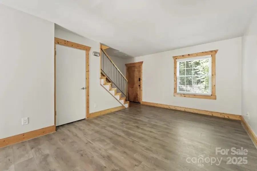 636 Chipley Avenue #6, Charlotte, NC 28205 - Image #3