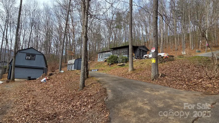 17 Shena Drive, Waynesville, NC 28785 - Image #3