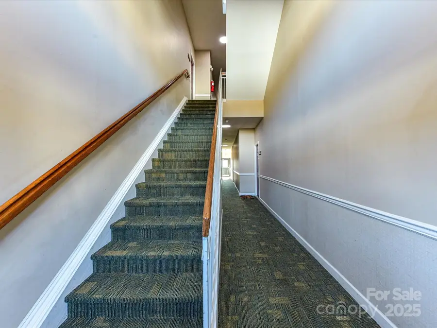 19763 Deer Valley Drive, Cornelius, NC 28031 - Image #3