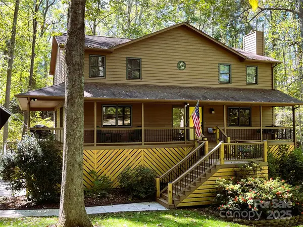 17 Morris Drive, Weaverville, NC 28787