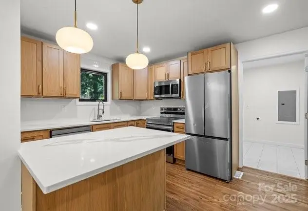 2430 Dora Drive, Charlotte, NC 28215 - Image #3