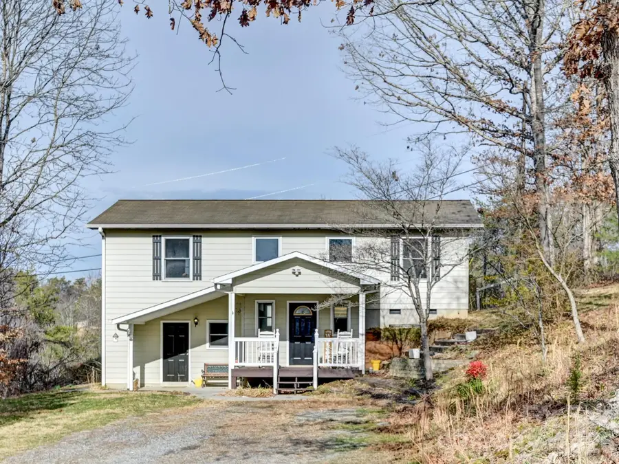 993 Old Marshall Highway, Asheville, NC 28804 - Image #2