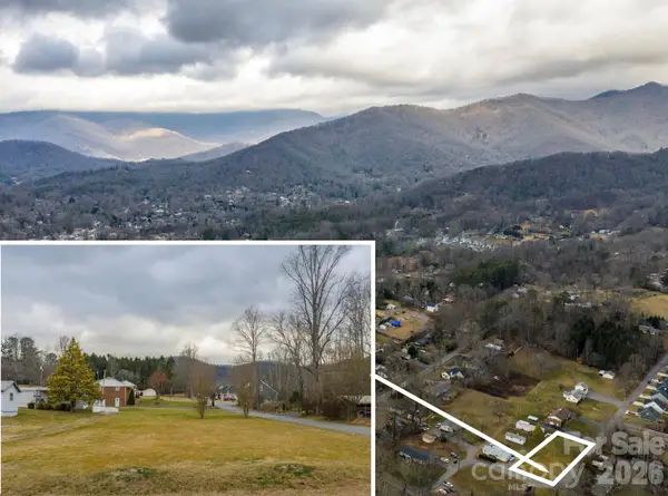 99999 Brooks Cove Road, Black Mountain, NC 28711