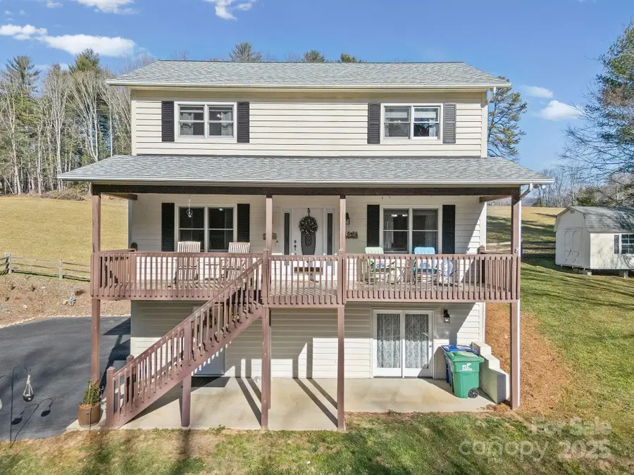 17 Meadow Brook Drive, Fletcher, NC 28732 - Image #2