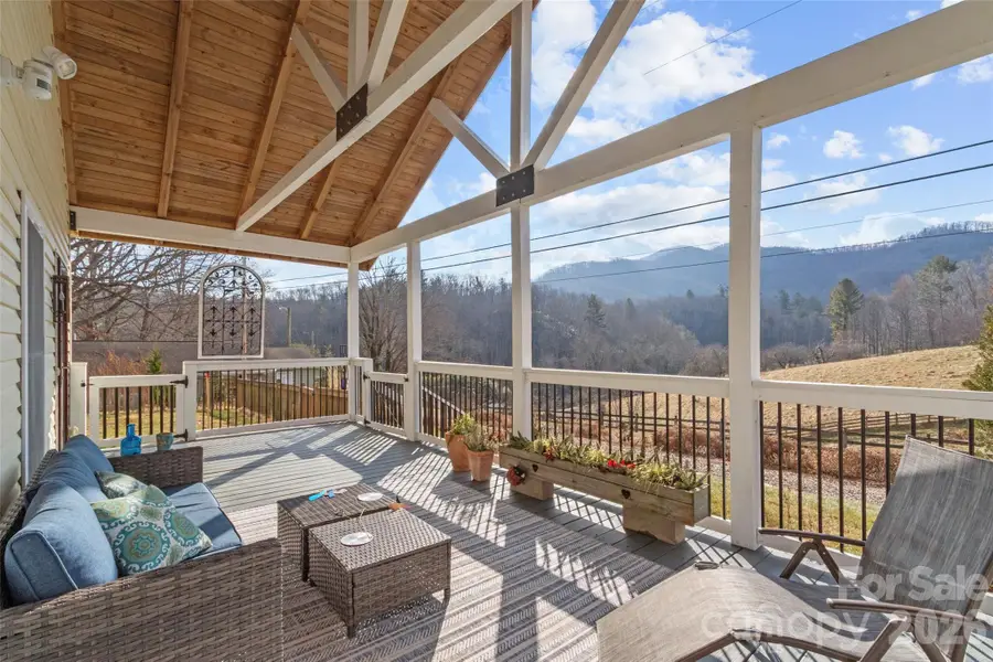 274 White Oak Circle, Burnsville, NC 28714 - Image #3