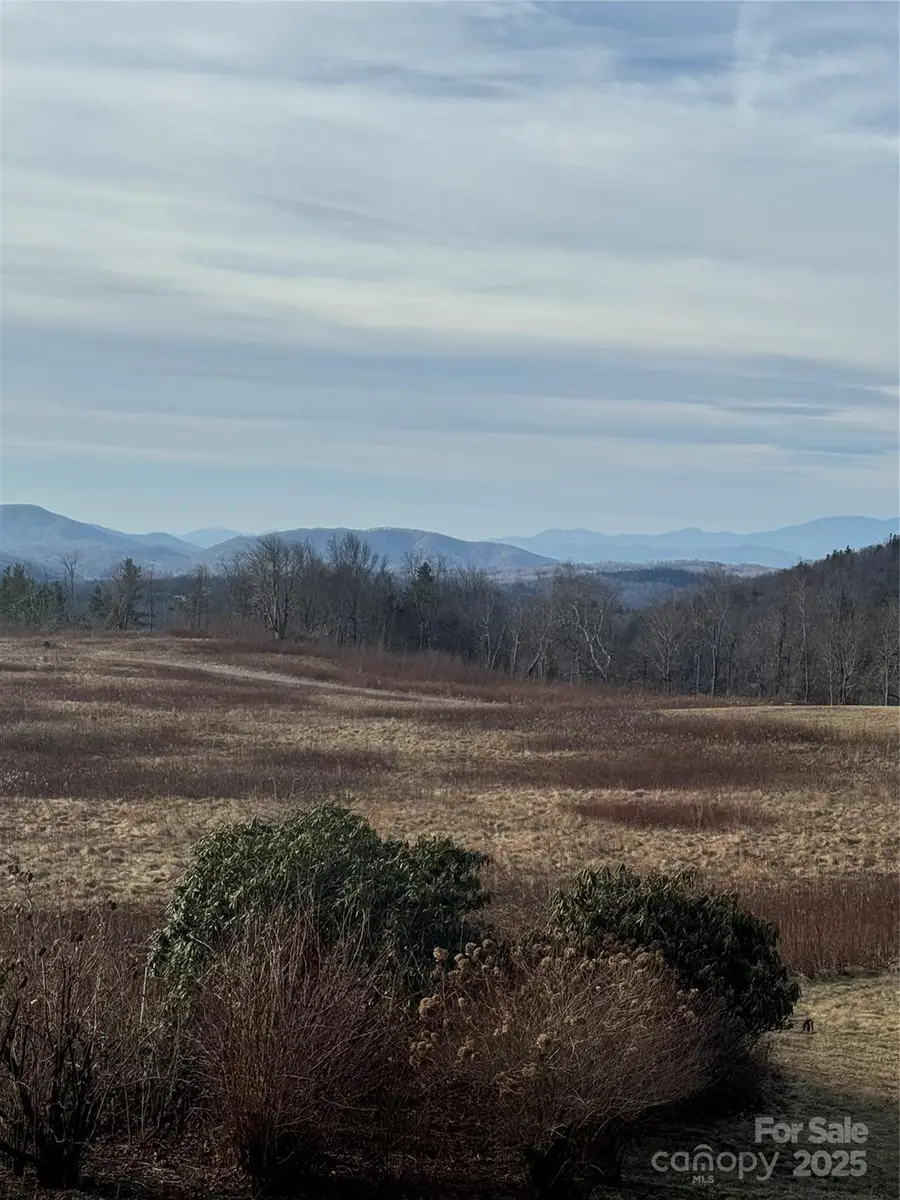 160 Crestwood Circle, Newland, NC 28657 - #2