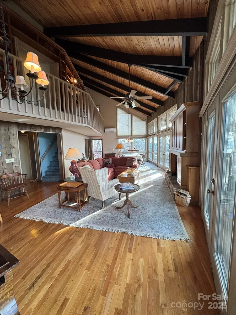 160 Crestwood Circle, Newland, NC 28657 - #3