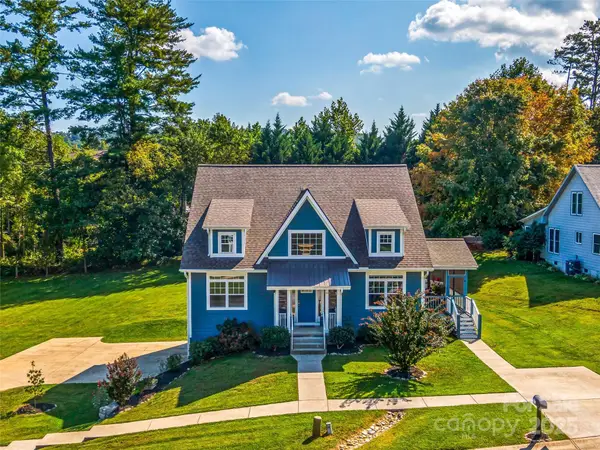 10 Warbler Drive, Fletcher, NC 28732