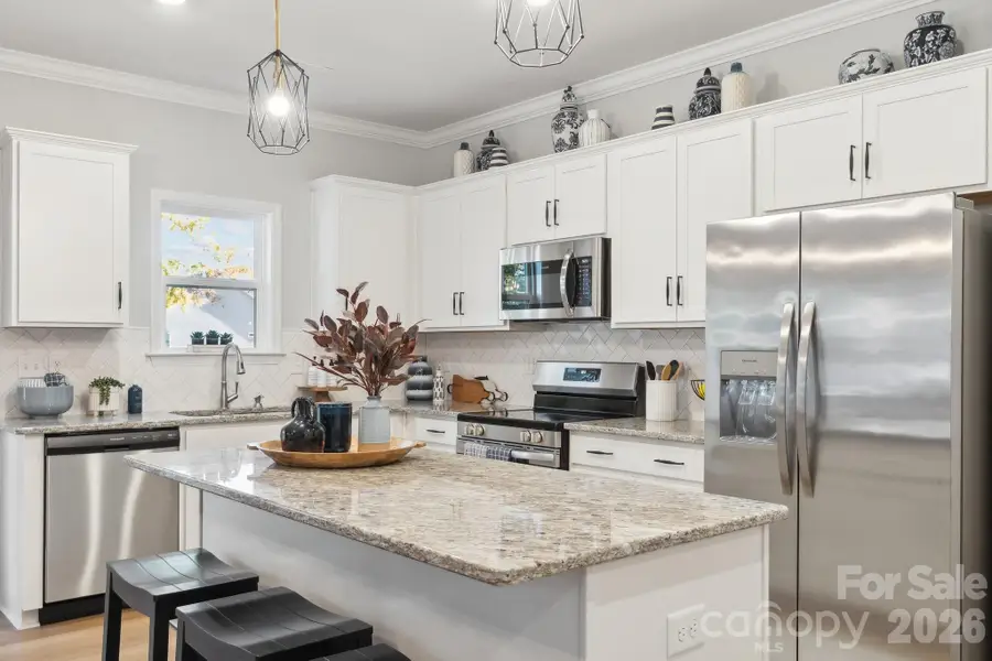 1657 Piper Creek Avenue, Newton, NC 28658 - Image #2