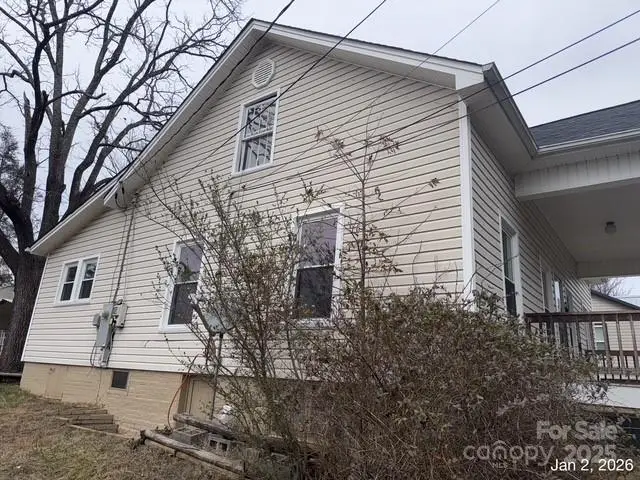 410 Spruce Street Sw, Lenoir, NC 28645 - Image #3