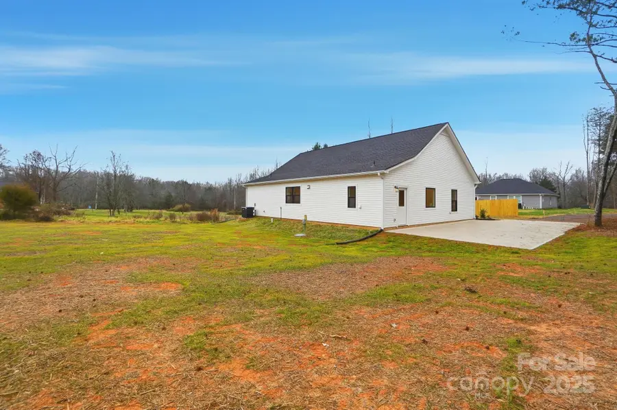 124 Rollingbrook Road, Kings Mountain, NC 28086 - Image #2
