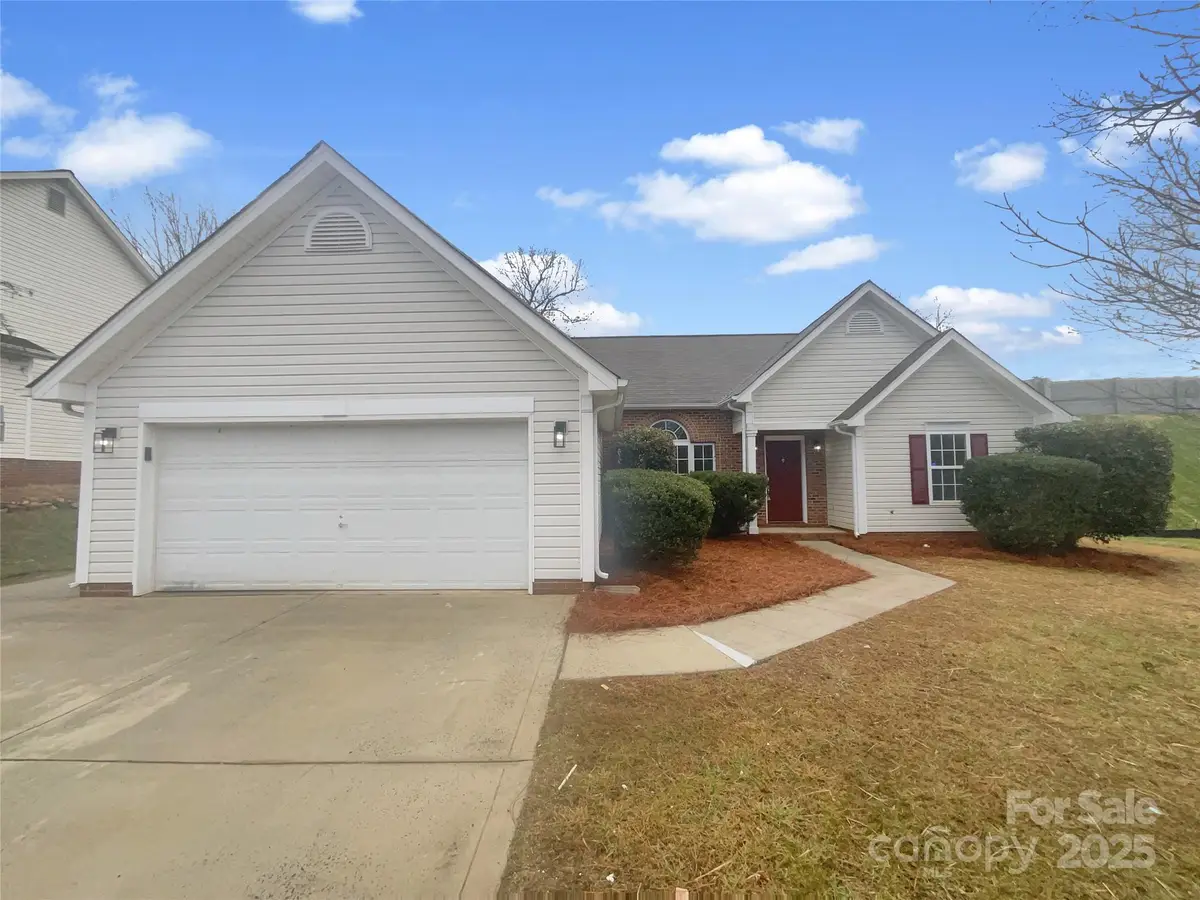 121 Shining Armor Court, Mooresville, NC 28117 - Image #1