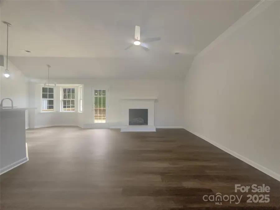 121 Shining Armor Court, Mooresville, NC 28117 - Image #3