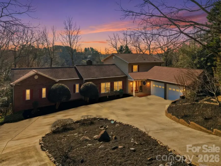 77 Trenton Trails Drive, Taylorsville, NC 28681 - Image #2