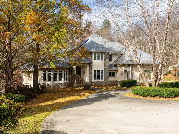 10 Walnut Lane, Fletcher, NC 28732