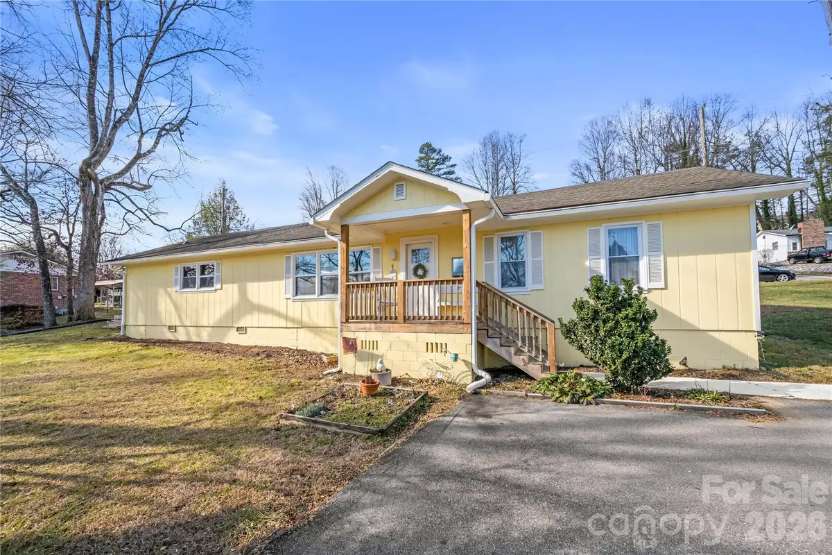 1501 Hebron Road, Hendersonville, NC 28739 - Image #1