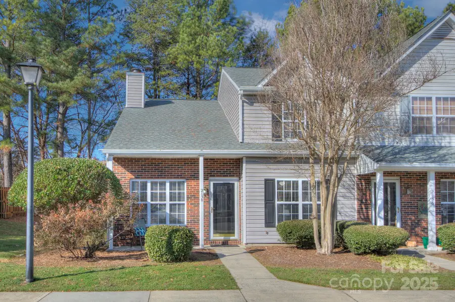 2138 Preakness Court, Charlotte, NC 28273 - Image #2