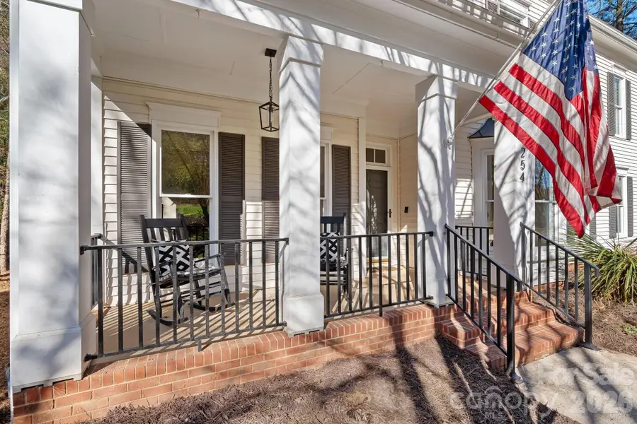 254 Bay Harbour Road, Mooresville, NC 28117 - Image #3