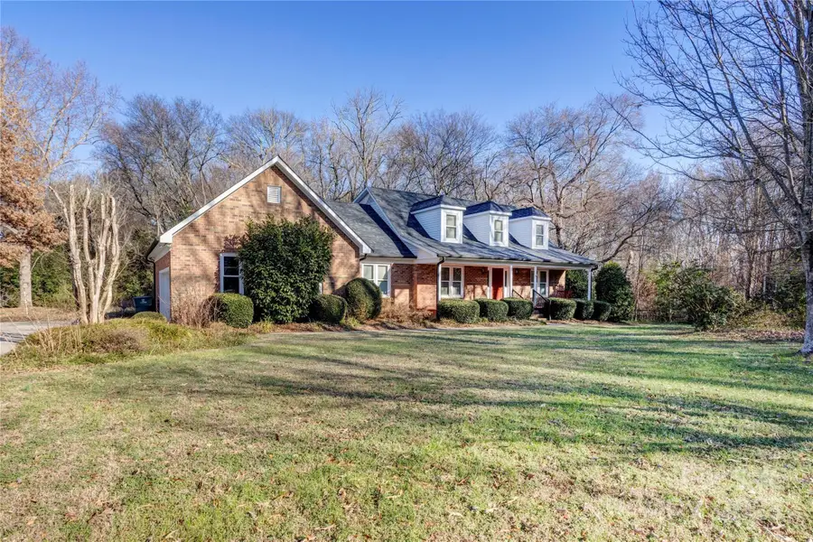 1230 Bennington Drive Nw, Concord, NC 28027 - Image #3